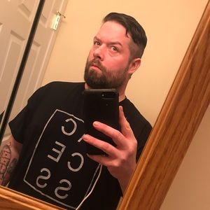 Meet your Posher, Daniel